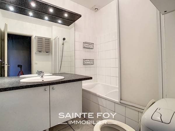 2021571 image7 - Sainte Foy Immobilier - Ce sont des agences immobilières dans l'Ouest Lyonnais spécialisées dans la location de maison ou d'appartement et la vente de propriété de prestige.