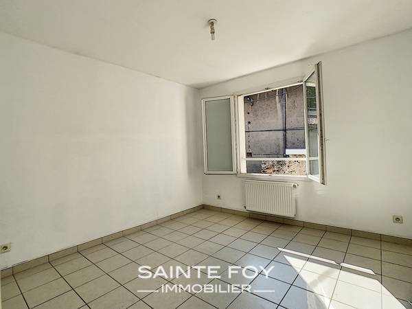 2021578 image5 - Sainte Foy Immobilier - Ce sont des agences immobilières dans l'Ouest Lyonnais spécialisées dans la location de maison ou d'appartement et la vente de propriété de prestige.