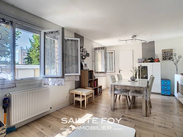2021575 image2 - Sainte Foy Immobilier - Ce sont des agences immobilières dans l'Ouest Lyonnais spécialisées dans la location de maison ou d'appartement et la vente de propriété de prestige.