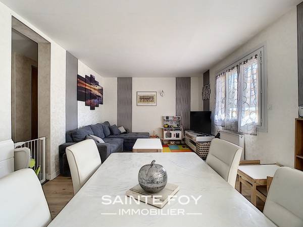 2021575 image8 - Sainte Foy Immobilier - Ce sont des agences immobilières dans l'Ouest Lyonnais spécialisées dans la location de maison ou d'appartement et la vente de propriété de prestige.