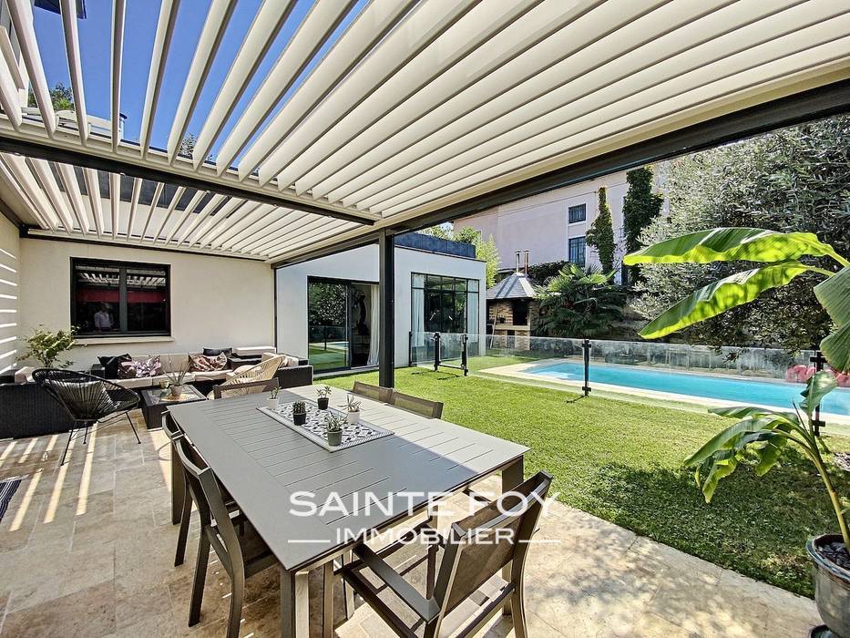 2021595 image1 - Sainte Foy Immobilier - Ce sont des agences immobilières dans l'Ouest Lyonnais spécialisées dans la location de maison ou d'appartement et la vente de propriété de prestige.