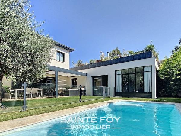 2021595 image4 - Sainte Foy Immobilier - Ce sont des agences immobilières dans l'Ouest Lyonnais spécialisées dans la location de maison ou d'appartement et la vente de propriété de prestige.