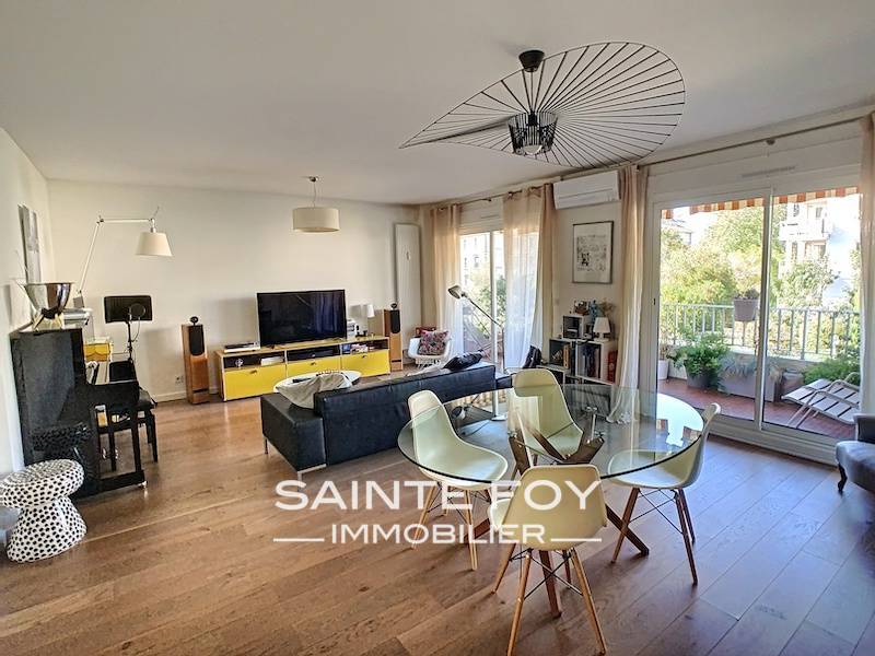 2021599 image1 - Sainte Foy Immobilier - Ce sont des agences immobilières dans l'Ouest Lyonnais spécialisées dans la location de maison ou d'appartement et la vente de propriété de prestige.