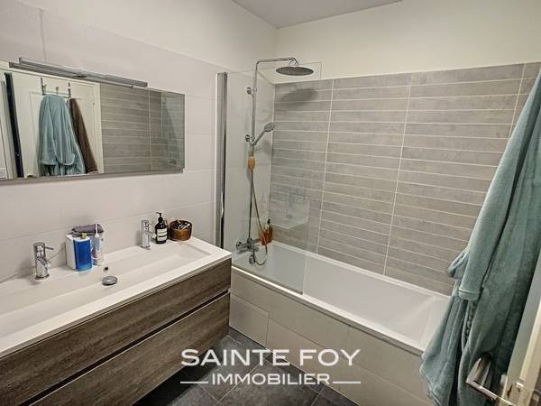 2021599 image7 - Sainte Foy Immobilier - Ce sont des agences immobilières dans l'Ouest Lyonnais spécialisées dans la location de maison ou d'appartement et la vente de propriété de prestige.