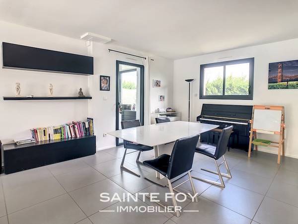 2020958 image4 - Sainte Foy Immobilier - Ce sont des agences immobilières dans l'Ouest Lyonnais spécialisées dans la location de maison ou d'appartement et la vente de propriété de prestige.