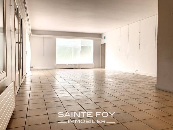 2021600 image3 - Sainte Foy Immobilier - Ce sont des agences immobilières dans l'Ouest Lyonnais spécialisées dans la location de maison ou d'appartement et la vente de propriété de prestige.