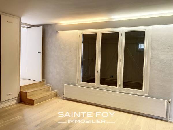 2021600 image5 - Sainte Foy Immobilier - Ce sont des agences immobilières dans l'Ouest Lyonnais spécialisées dans la location de maison ou d'appartement et la vente de propriété de prestige.