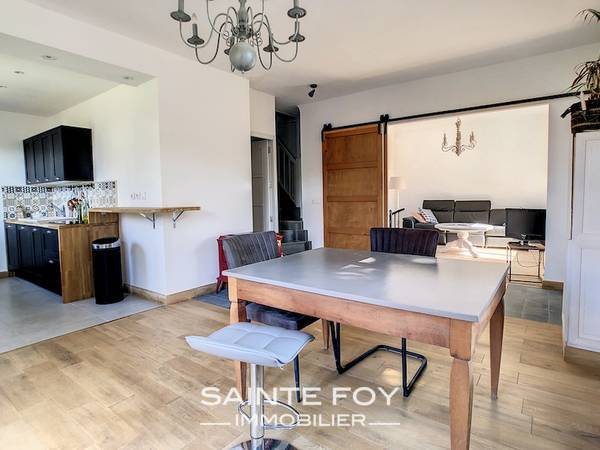 2021620 image4 - Sainte Foy Immobilier - Ce sont des agences immobilières dans l'Ouest Lyonnais spécialisées dans la location de maison ou d'appartement et la vente de propriété de prestige.