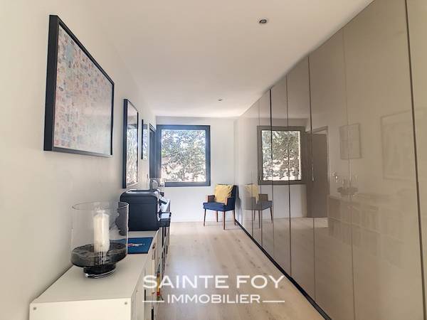 118069 image6 - Sainte Foy Immobilier - Ce sont des agences immobilières dans l'Ouest Lyonnais spécialisées dans la location de maison ou d'appartement et la vente de propriété de prestige.