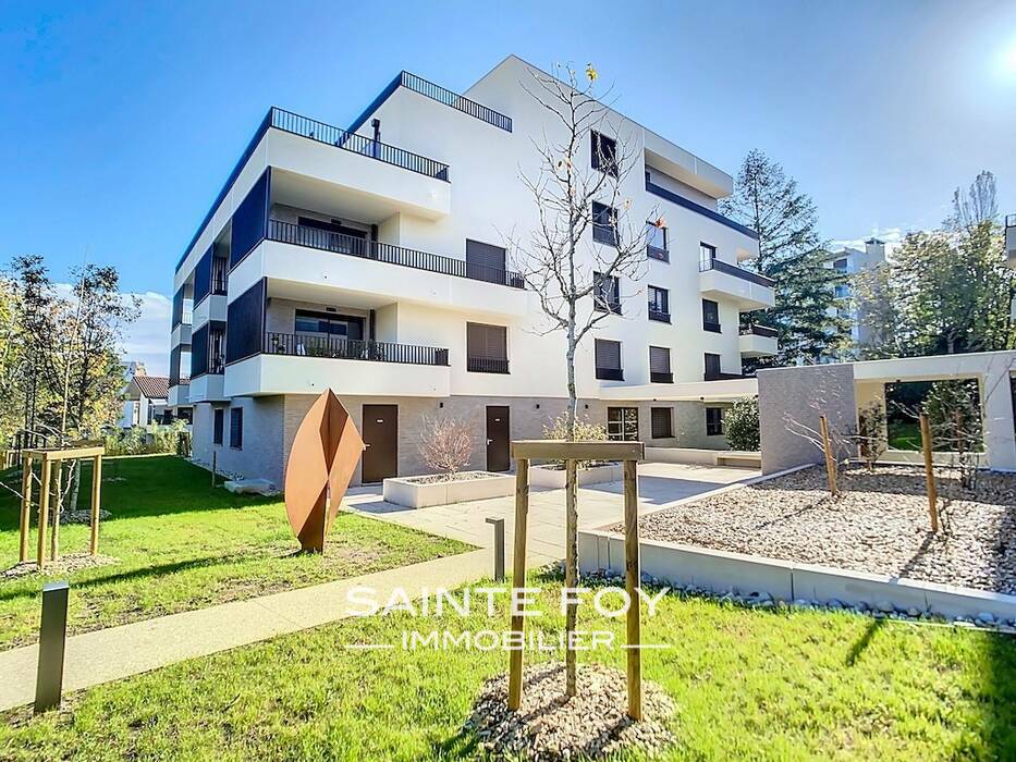 2021585 image1 - Sainte Foy Immobilier - Ce sont des agences immobilières dans l'Ouest Lyonnais spécialisées dans la location de maison ou d'appartement et la vente de propriété de prestige.