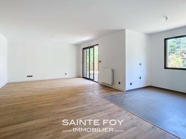 2021585 image5 - Sainte Foy Immobilier - Ce sont des agences immobilières dans l'Ouest Lyonnais spécialisées dans la location de maison ou d'appartement et la vente de propriété de prestige.