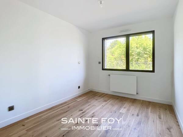 2021585 image6 - Sainte Foy Immobilier - Ce sont des agences immobilières dans l'Ouest Lyonnais spécialisées dans la location de maison ou d'appartement et la vente de propriété de prestige.