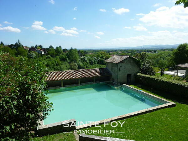 2021643 image10 - Sainte Foy Immobilier - Ce sont des agences immobilières dans l'Ouest Lyonnais spécialisées dans la location de maison ou d'appartement et la vente de propriété de prestige.