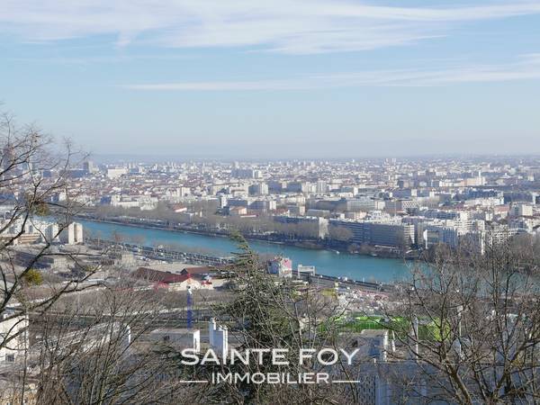 2021683 image8 - Sainte Foy Immobilier - Ce sont des agences immobilières dans l'Ouest Lyonnais spécialisées dans la location de maison ou d'appartement et la vente de propriété de prestige.