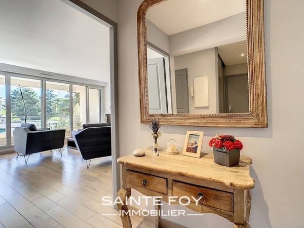2021338 image7 - Sainte Foy Immobilier - Ce sont des agences immobilières dans l'Ouest Lyonnais spécialisées dans la location de maison ou d'appartement et la vente de propriété de prestige.