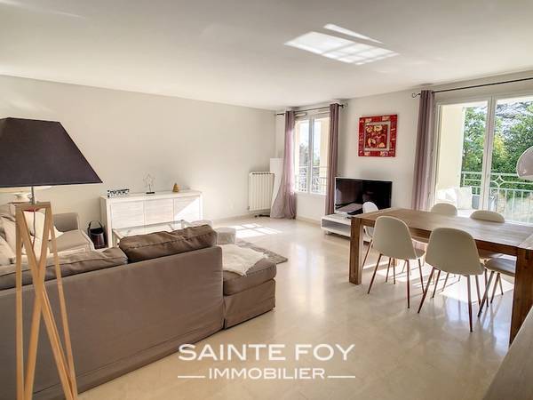 2021691 image2 - Sainte Foy Immobilier - Ce sont des agences immobilières dans l'Ouest Lyonnais spécialisées dans la location de maison ou d'appartement et la vente de propriété de prestige.