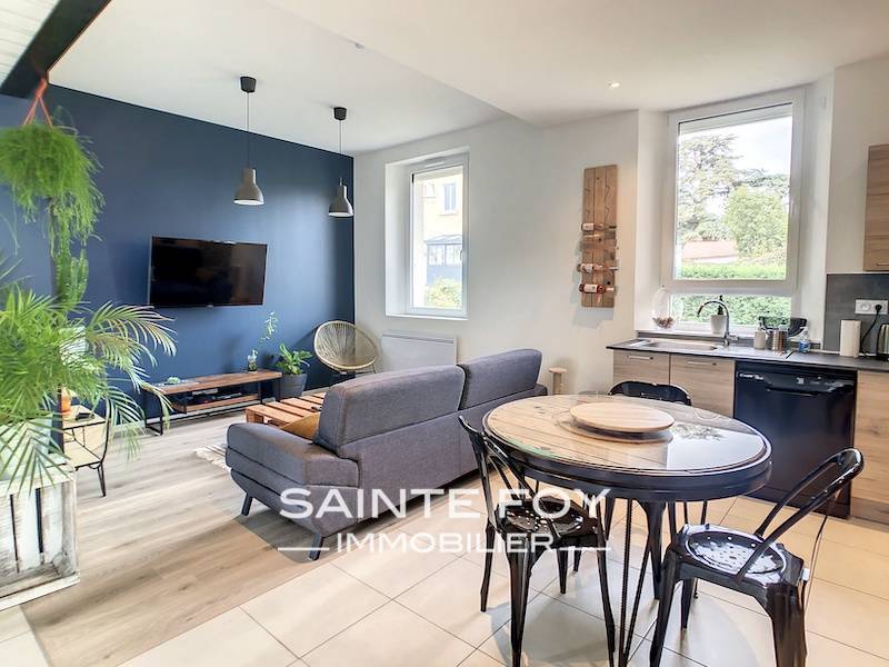 2021657 image1 - Sainte Foy Immobilier - Ce sont des agences immobilières dans l'Ouest Lyonnais spécialisées dans la location de maison ou d'appartement et la vente de propriété de prestige.