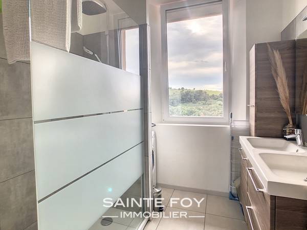 2021657 image4 - Sainte Foy Immobilier - Ce sont des agences immobilières dans l'Ouest Lyonnais spécialisées dans la location de maison ou d'appartement et la vente de propriété de prestige.