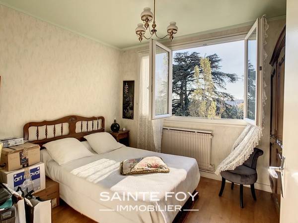 2021698 image6 - Sainte Foy Immobilier - Ce sont des agences immobilières dans l'Ouest Lyonnais spécialisées dans la location de maison ou d'appartement et la vente de propriété de prestige.
