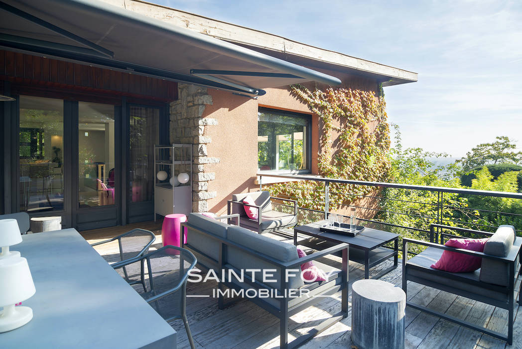 2021689 image1 - Sainte Foy Immobilier - Ce sont des agences immobilières dans l'Ouest Lyonnais spécialisées dans la location de maison ou d'appartement et la vente de propriété de prestige.
