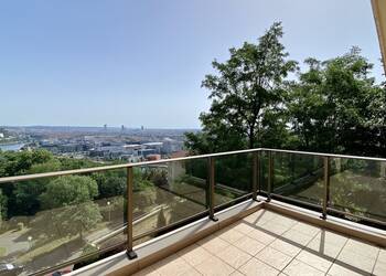 2021766 image1 - Sainte Foy Immobilier - Ce sont des agences immobilières dans l'Ouest Lyonnais spécialisées dans la location de maison ou d'appartement et la vente de propriété de prestige.