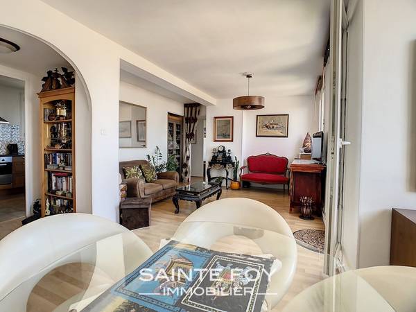 2021626 image5 - Sainte Foy Immobilier - Ce sont des agences immobilières dans l'Ouest Lyonnais spécialisées dans la location de maison ou d'appartement et la vente de propriété de prestige.