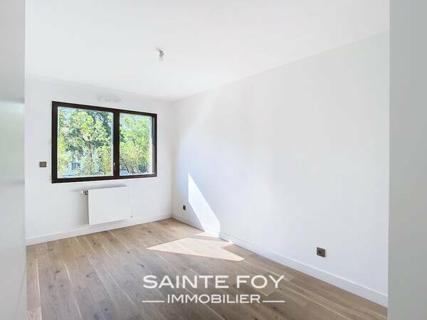 2021587 image5 - Sainte Foy Immobilier - Ce sont des agences immobilières dans l'Ouest Lyonnais spécialisées dans la location de maison ou d'appartement et la vente de propriété de prestige.
