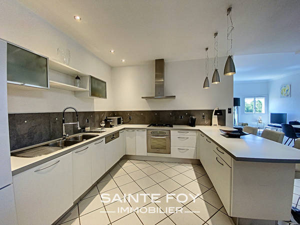 2021532 image5 - Sainte Foy Immobilier - Ce sont des agences immobilières dans l'Ouest Lyonnais spécialisées dans la location de maison ou d'appartement et la vente de propriété de prestige.