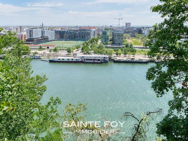 2021532 image8 - Sainte Foy Immobilier - Ce sont des agences immobilières dans l'Ouest Lyonnais spécialisées dans la location de maison ou d'appartement et la vente de propriété de prestige.