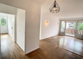 2021790 image1 - Sainte Foy Immobilier - Ce sont des agences immobilières dans l'Ouest Lyonnais spécialisées dans la location de maison ou d'appartement et la vente de propriété de prestige.