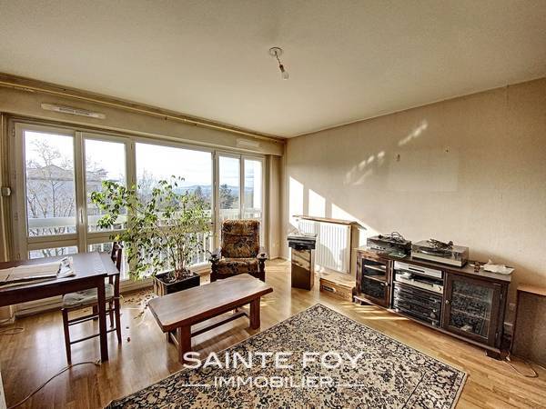 2021745 image3 - Sainte Foy Immobilier - Ce sont des agences immobilières dans l'Ouest Lyonnais spécialisées dans la location de maison ou d'appartement et la vente de propriété de prestige.