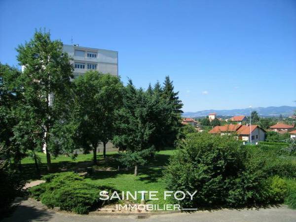 2021745 image9 - Sainte Foy Immobilier - Ce sont des agences immobilières dans l'Ouest Lyonnais spécialisées dans la location de maison ou d'appartement et la vente de propriété de prestige.