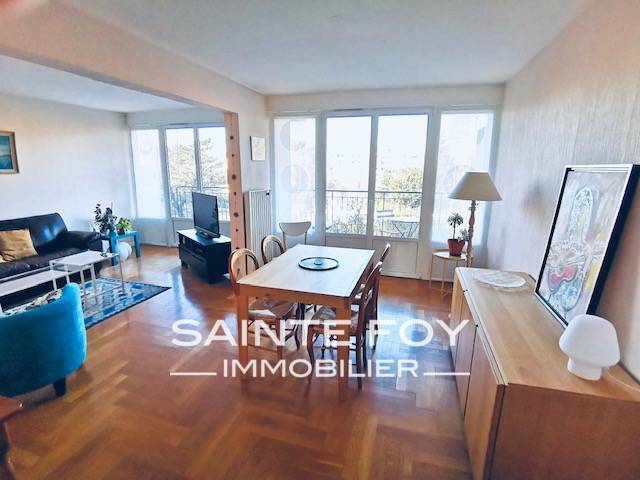 2021719 image1 - Sainte Foy Immobilier - Ce sont des agences immobilières dans l'Ouest Lyonnais spécialisées dans la location de maison ou d'appartement et la vente de propriété de prestige.