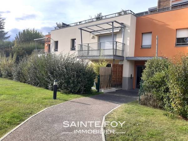 2021806 image5 - Sainte Foy Immobilier - Ce sont des agences immobilières dans l'Ouest Lyonnais spécialisées dans la location de maison ou d'appartement et la vente de propriété de prestige.