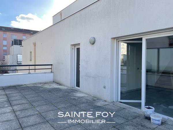 2021798 image3 - Sainte Foy Immobilier - Ce sont des agences immobilières dans l'Ouest Lyonnais spécialisées dans la location de maison ou d'appartement et la vente de propriété de prestige.