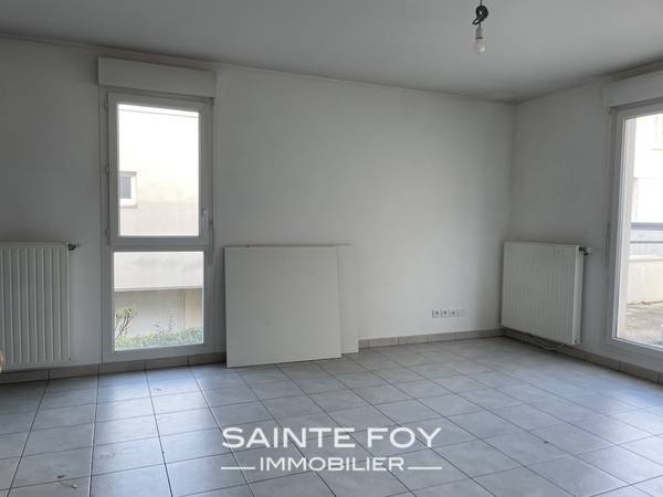 2021798 image4 - Sainte Foy Immobilier - Ce sont des agences immobilières dans l'Ouest Lyonnais spécialisées dans la location de maison ou d'appartement et la vente de propriété de prestige.