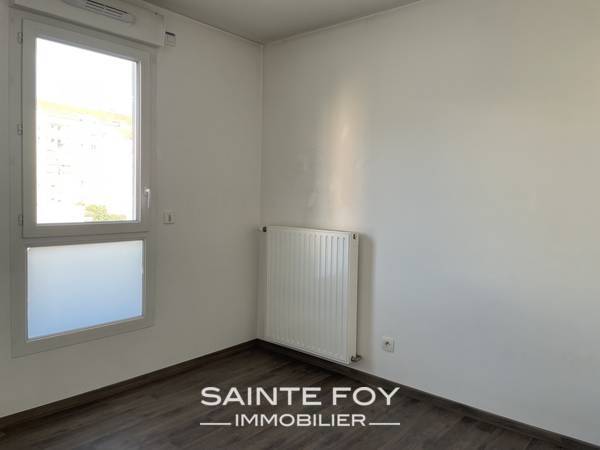 2021798 image5 - Sainte Foy Immobilier - Ce sont des agences immobilières dans l'Ouest Lyonnais spécialisées dans la location de maison ou d'appartement et la vente de propriété de prestige.