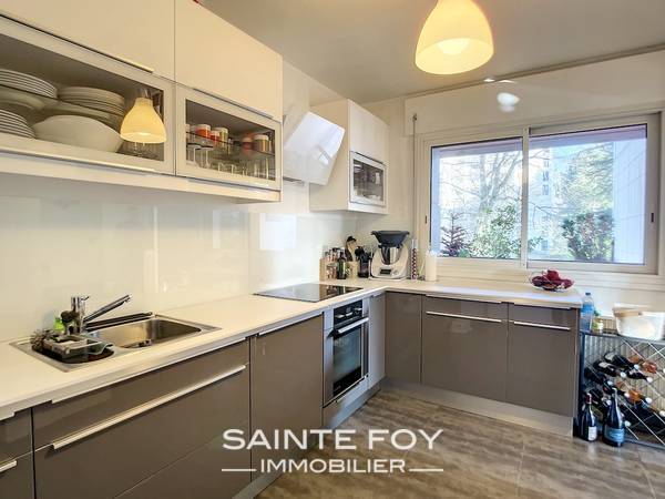 2021805 image3 - Sainte Foy Immobilier - Ce sont des agences immobilières dans l'Ouest Lyonnais spécialisées dans la location de maison ou d'appartement et la vente de propriété de prestige.