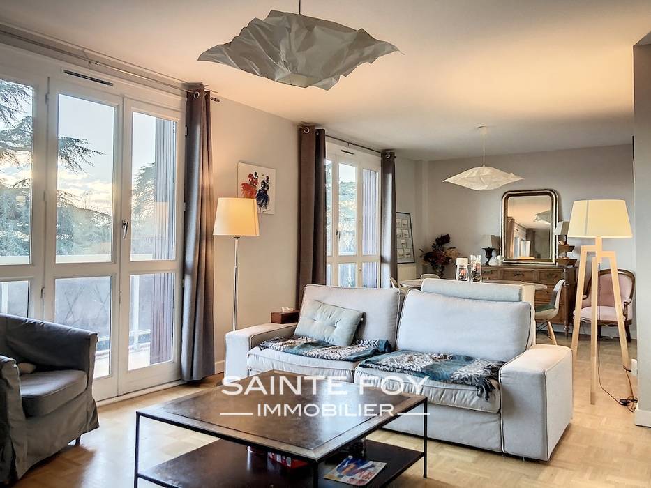 2021831 image1 - Sainte Foy Immobilier - Ce sont des agences immobilières dans l'Ouest Lyonnais spécialisées dans la location de maison ou d'appartement et la vente de propriété de prestige.