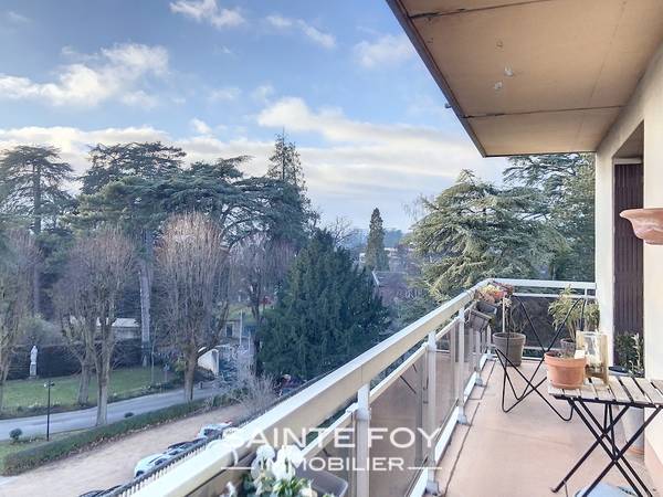 2021831 image3 - Sainte Foy Immobilier - Ce sont des agences immobilières dans l'Ouest Lyonnais spécialisées dans la location de maison ou d'appartement et la vente de propriété de prestige.