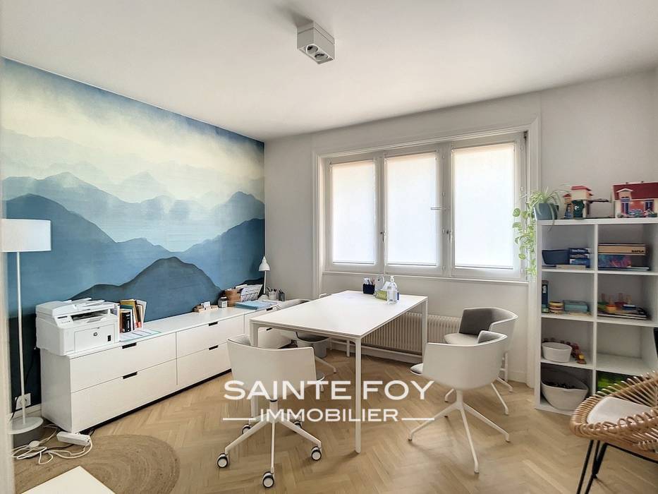 2021837 image1 - Sainte Foy Immobilier - Ce sont des agences immobilières dans l'Ouest Lyonnais spécialisées dans la location de maison ou d'appartement et la vente de propriété de prestige.