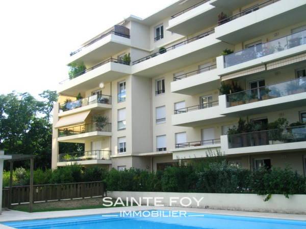 2021849 image3 - Sainte Foy Immobilier - Ce sont des agences immobilières dans l'Ouest Lyonnais spécialisées dans la location de maison ou d'appartement et la vente de propriété de prestige.