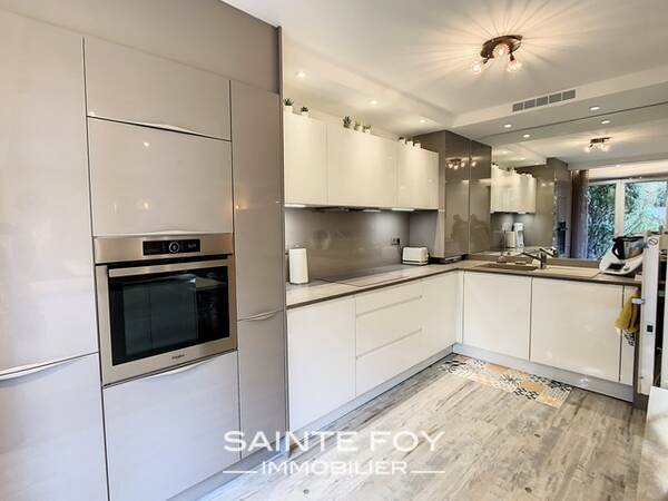 2021849 image2 - Sainte Foy Immobilier - Ce sont des agences immobilières dans l'Ouest Lyonnais spécialisées dans la location de maison ou d'appartement et la vente de propriété de prestige.