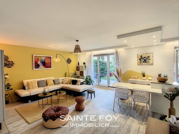 2021849 image8 - Sainte Foy Immobilier - Ce sont des agences immobilières dans l'Ouest Lyonnais spécialisées dans la location de maison ou d'appartement et la vente de propriété de prestige.