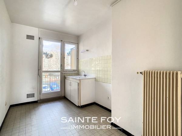 2021764 image6 - Sainte Foy Immobilier - Ce sont des agences immobilières dans l'Ouest Lyonnais spécialisées dans la location de maison ou d'appartement et la vente de propriété de prestige.