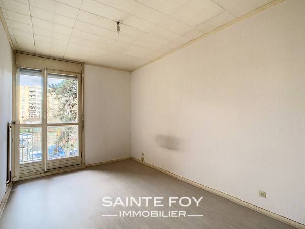 2021764 image7 - Sainte Foy Immobilier - Ce sont des agences immobilières dans l'Ouest Lyonnais spécialisées dans la location de maison ou d'appartement et la vente de propriété de prestige.