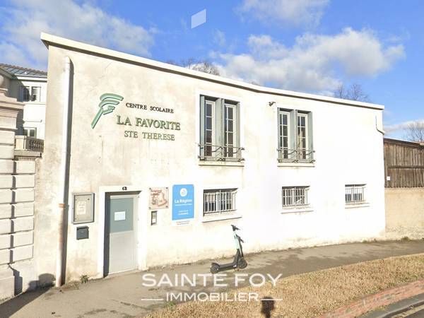 2020559 image10 - Sainte Foy Immobilier - Ce sont des agences immobilières dans l'Ouest Lyonnais spécialisées dans la location de maison ou d'appartement et la vente de propriété de prestige.