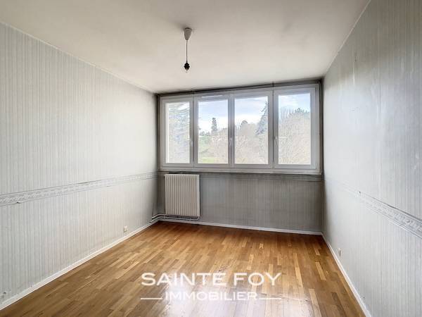 2021875 image6 - Sainte Foy Immobilier - Ce sont des agences immobilières dans l'Ouest Lyonnais spécialisées dans la location de maison ou d'appartement et la vente de propriété de prestige.
