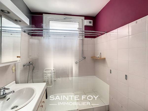 2021875 image7 - Sainte Foy Immobilier - Ce sont des agences immobilières dans l'Ouest Lyonnais spécialisées dans la location de maison ou d'appartement et la vente de propriété de prestige.