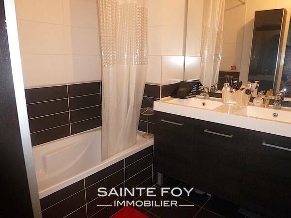 2021893 image6 - Sainte Foy Immobilier - Ce sont des agences immobilières dans l'Ouest Lyonnais spécialisées dans la location de maison ou d'appartement et la vente de propriété de prestige.